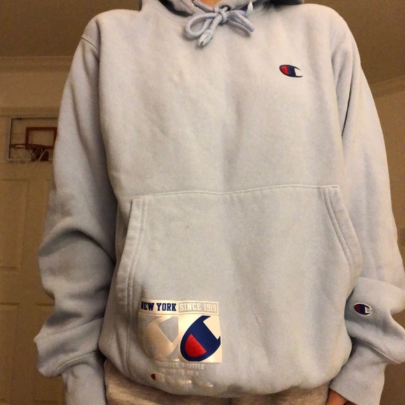 Light blue champion hoodie - Picture 1 of 2